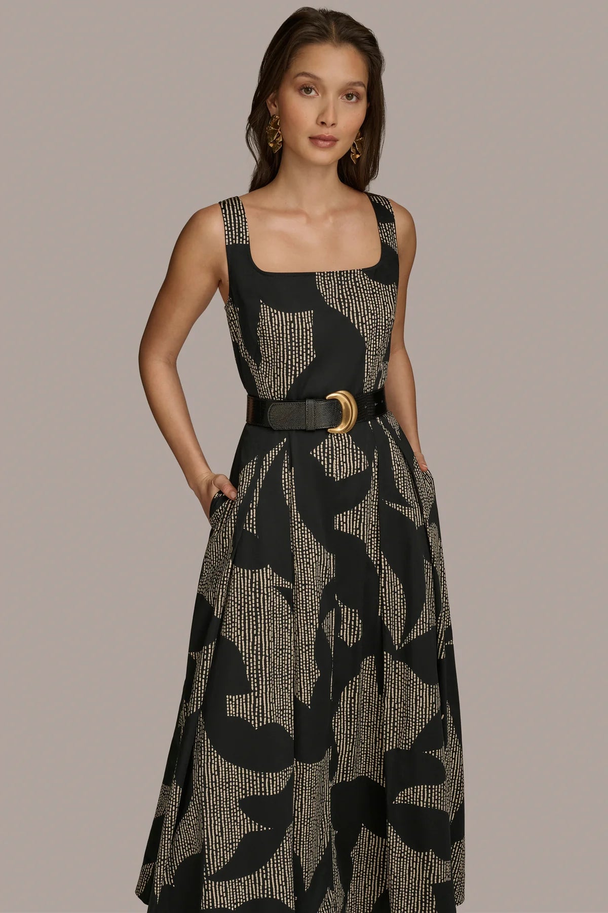 Sleeveless Floral Midi Dress