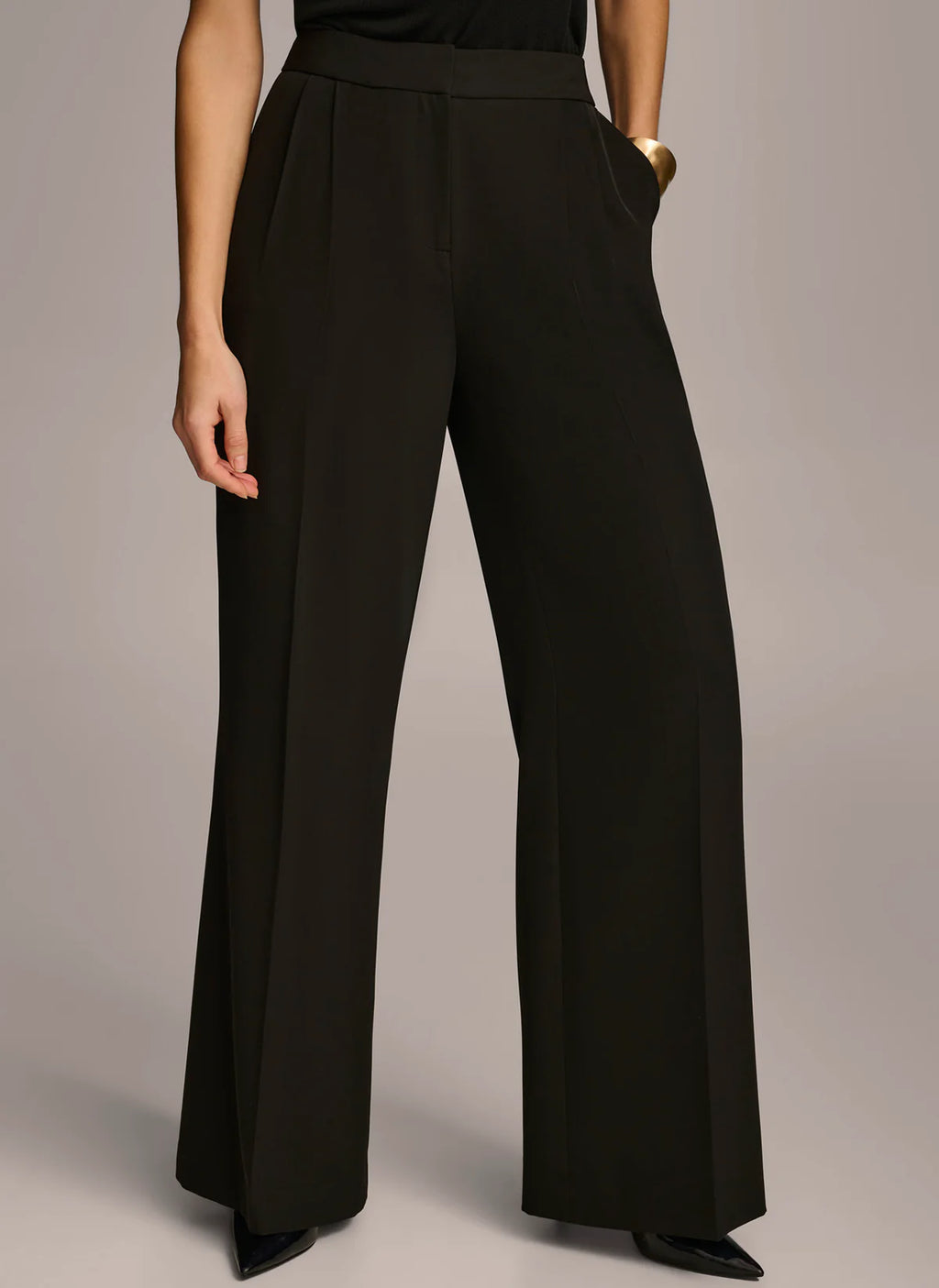 Wide Relaxed Leg Pant