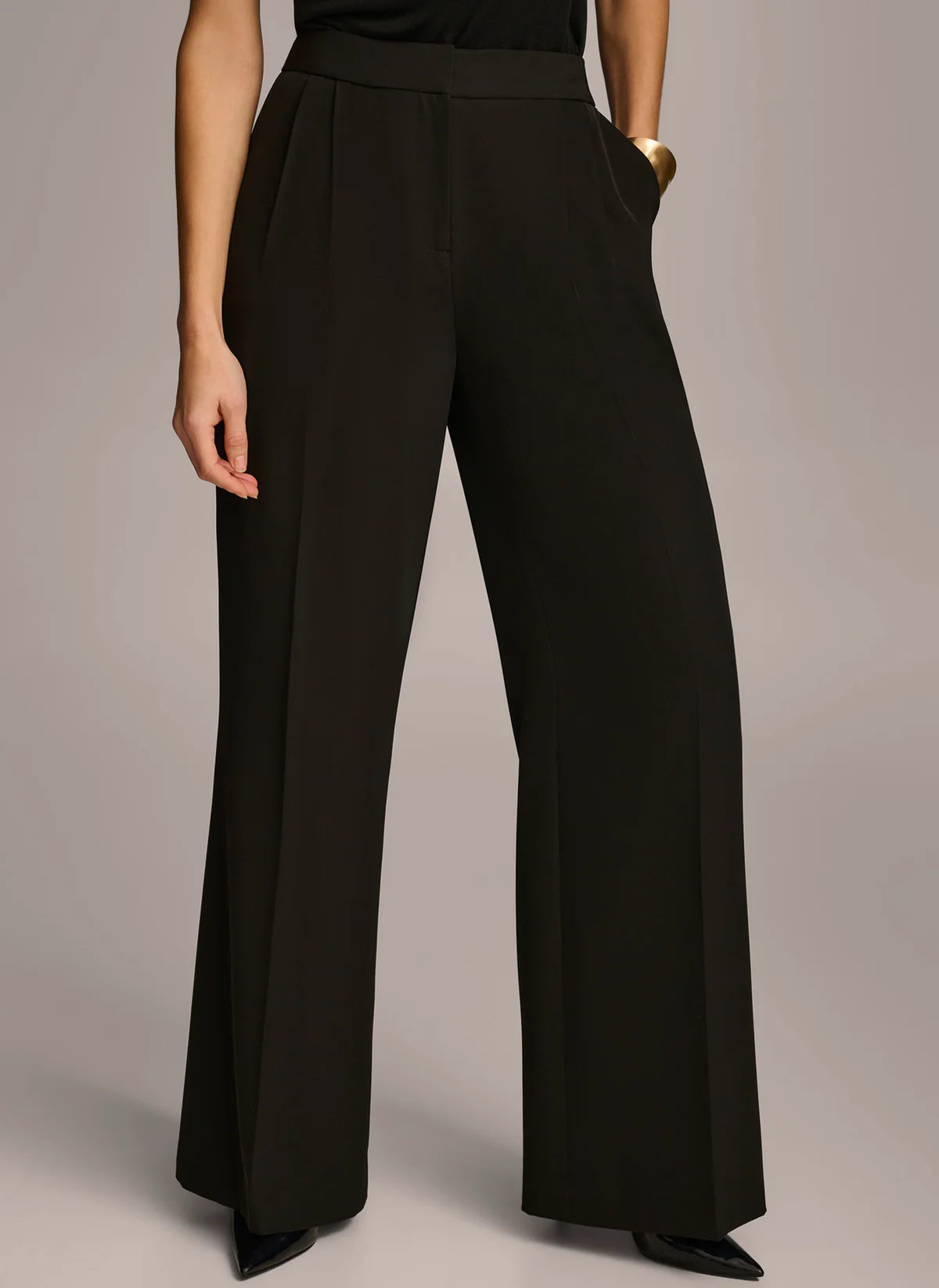 Wide Relaxed Leg Pant