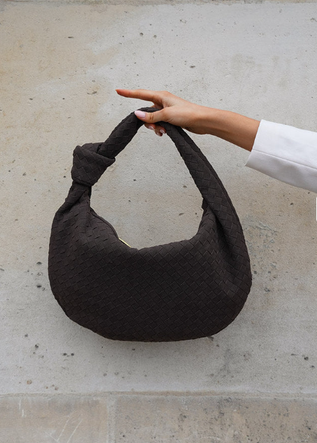 Medium Textured Woven Bag