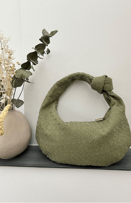 Medium Textured Woven Bag